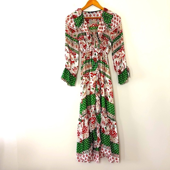 ZARA Ruffle Frills Floral Print Dress V-neck Midi Size S Green Blogger Favorite - Picture 16 of 16